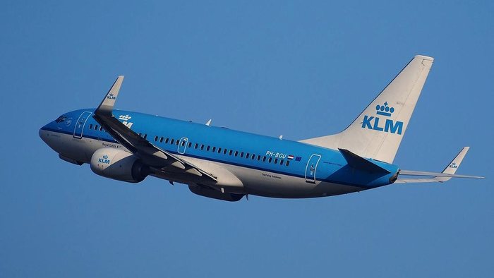 Boeing 737 на взлёте
